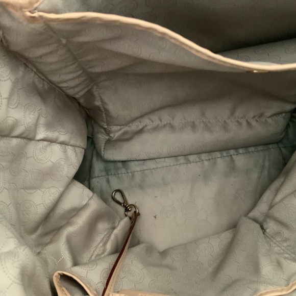 Michael Kors handbag - Picture 3 of 4